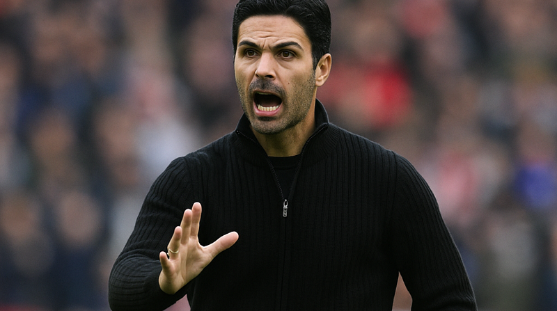 Arteta quá cao tay trong việc thay người