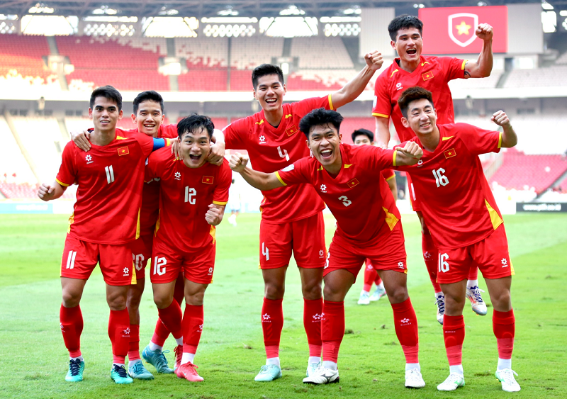 U23 Việt Nam thăng hoa: Công lao không thể quên của HLV Troussier