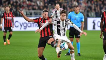 Juventus vs AC Milan (01:45 – 06/10) | Xem lại trận đấu